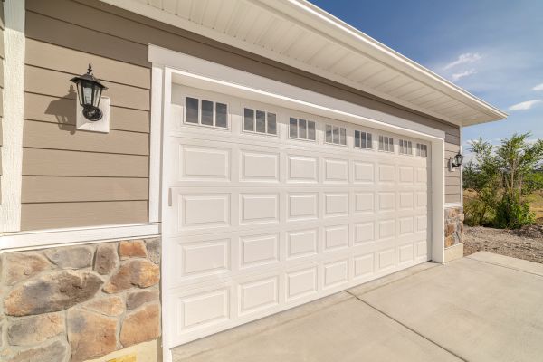 Garage Lifting in Zephyrhills
