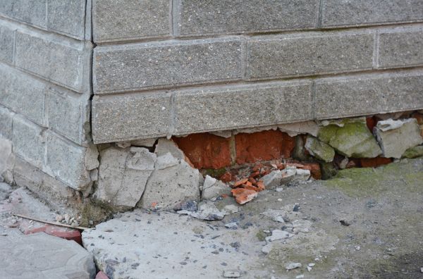 Foundation Settlement Repair in Zephyrhills